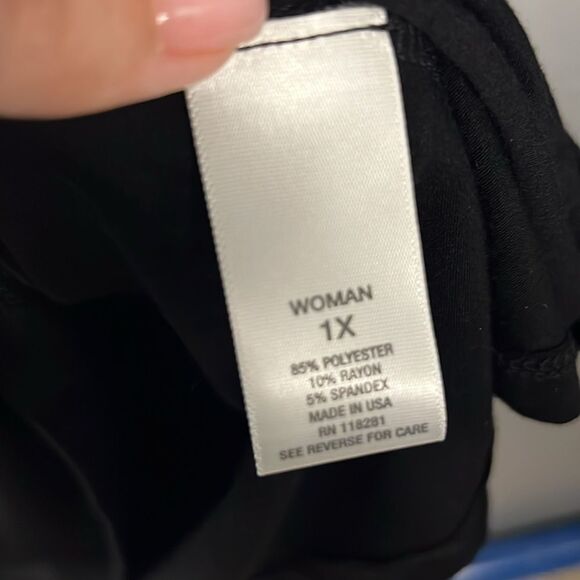 NWT Dress Barn Embellished Black Top 1X - Picture 7 of 7